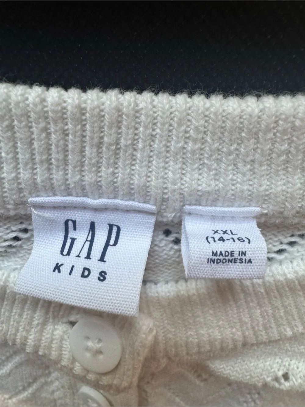 GAP White Pointelle Crewneck Button Cardigan